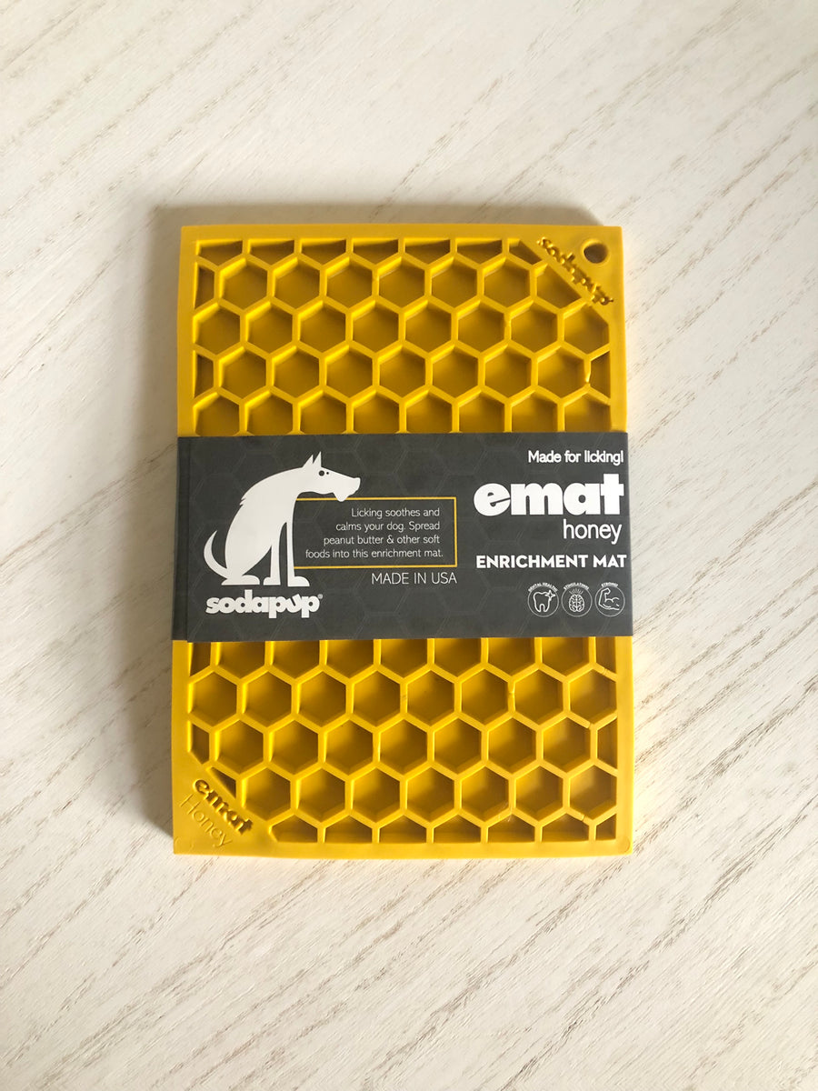 SodaPup Honeycomb Design Emat Enrichment Lick Mat Small